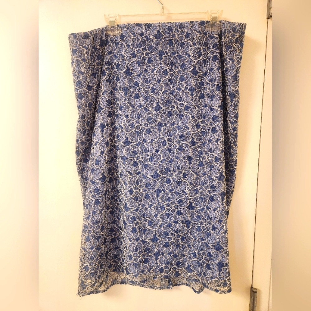 EUC Lane Bryant textured skirt